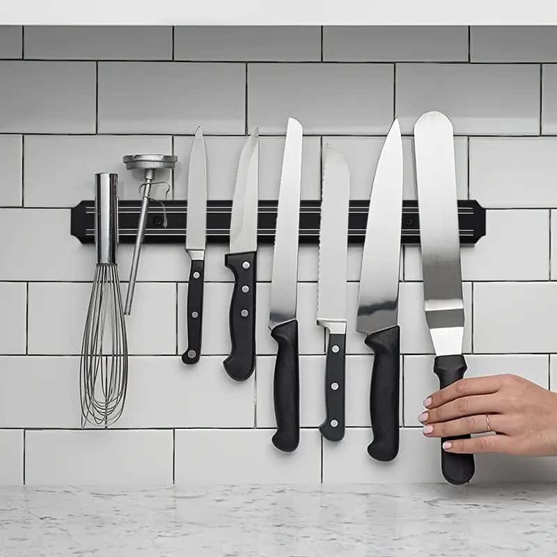 Wall-Mounted Magnetic Knife Holder (33cm long) ZE Enterprises