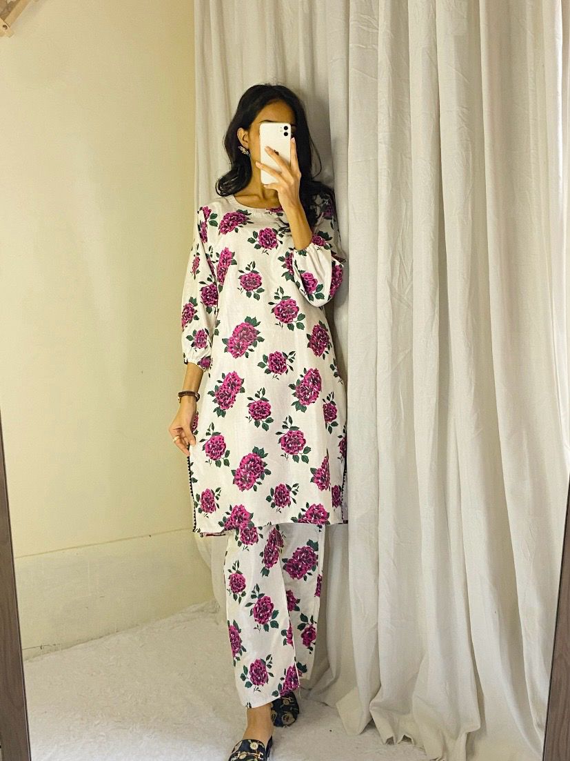 2 Pcs Women’s Stitched Gulab print Linen casual wear for Women ZE Enterprises