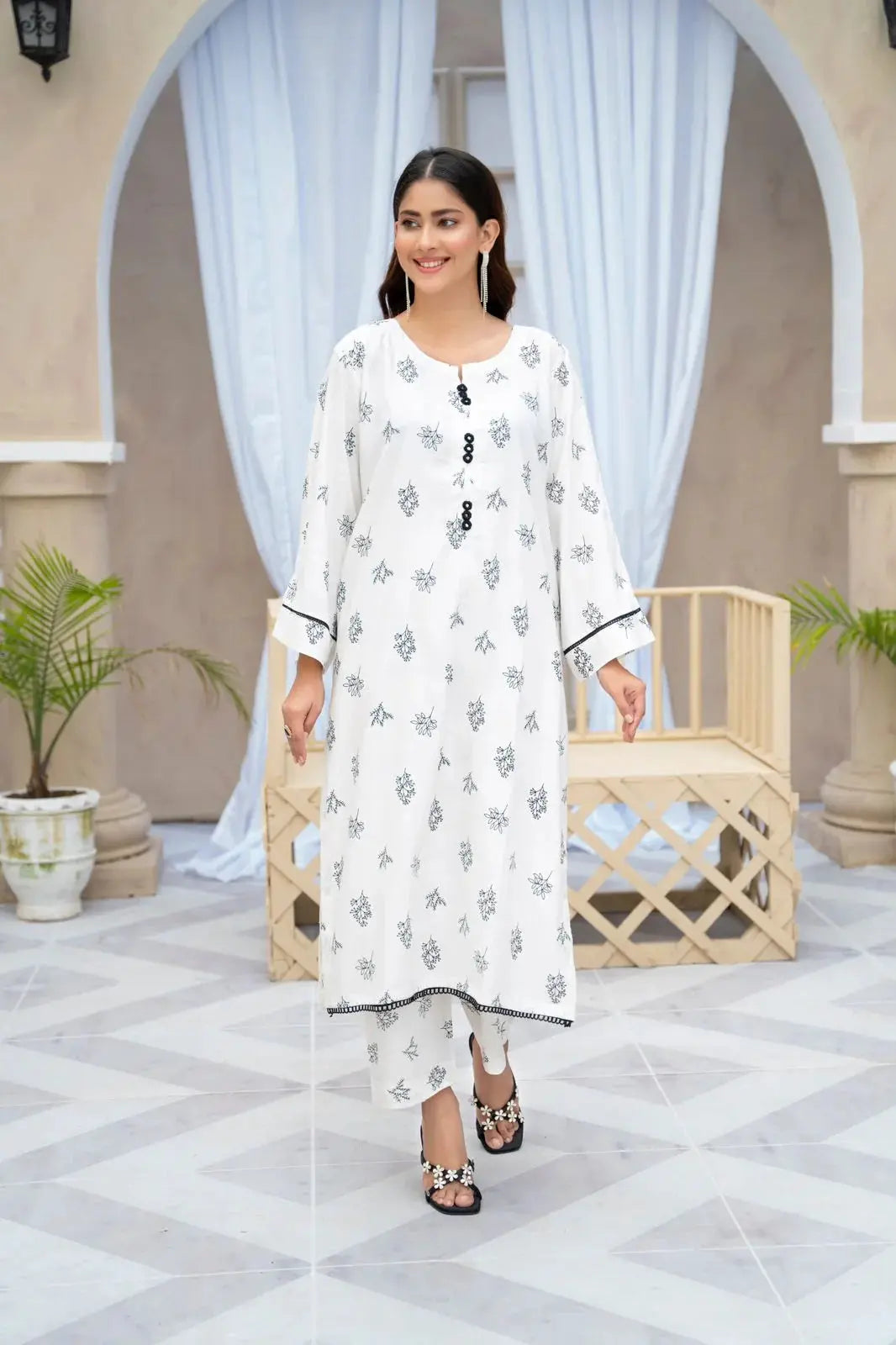 2pcs flower printed Stitched Suit Stone Winter linen Suit WINTER COLLECTION (white) ZE Enterprises