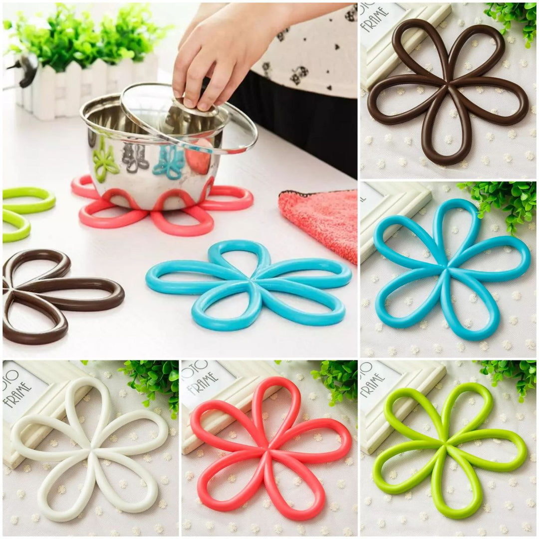 Silicone Flower Hot Pot Mat Stand Heat Resistant Mat For Protect your Dastar khan And Table To Burning (random colors) ZE Enterprises