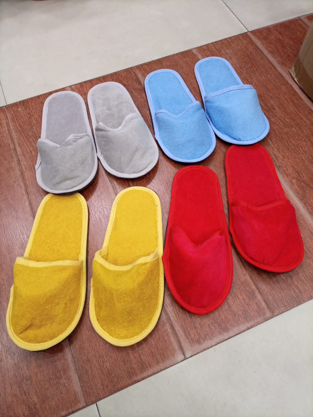 Winter Carpet Slipper Free Size ( random color ) ZE Enterprises