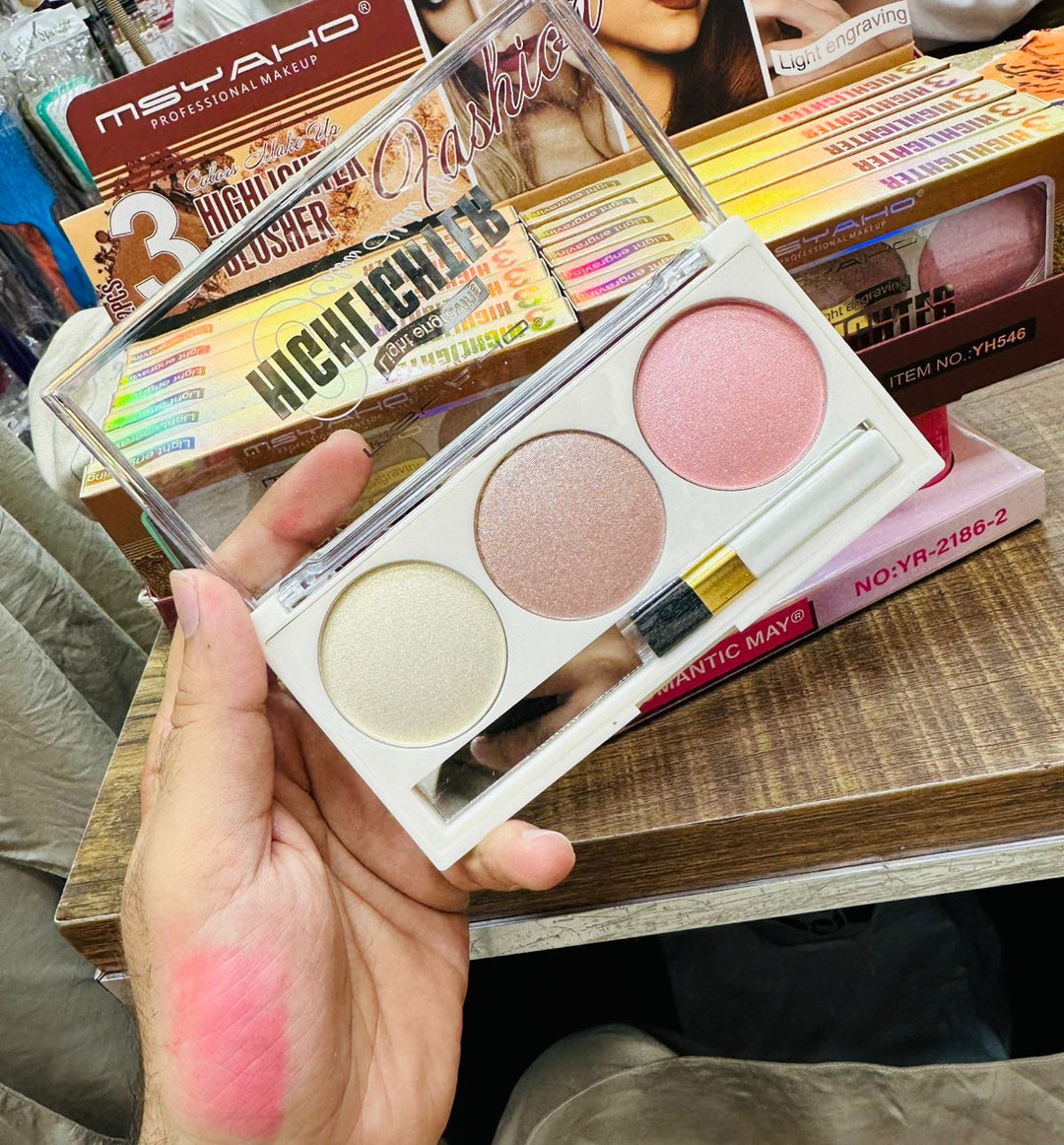 3 In 1 Fashion Trend-Blusher And Highlighter Makeup Kit ZE Enterprises